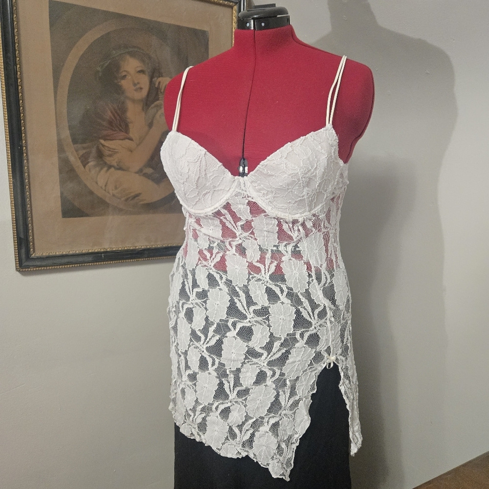 XL La Vie En Rose Sexy White Lingerie Lace Nightgown with Wired Bralette